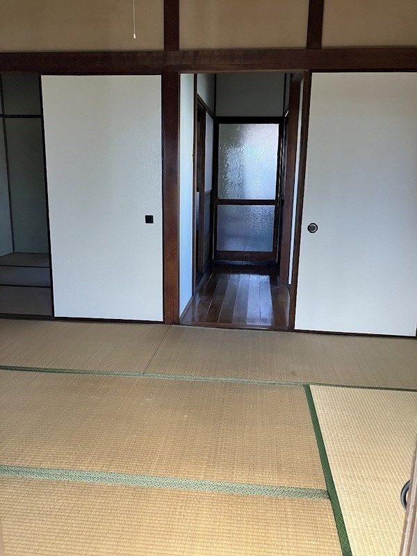 井上貸家 リビング