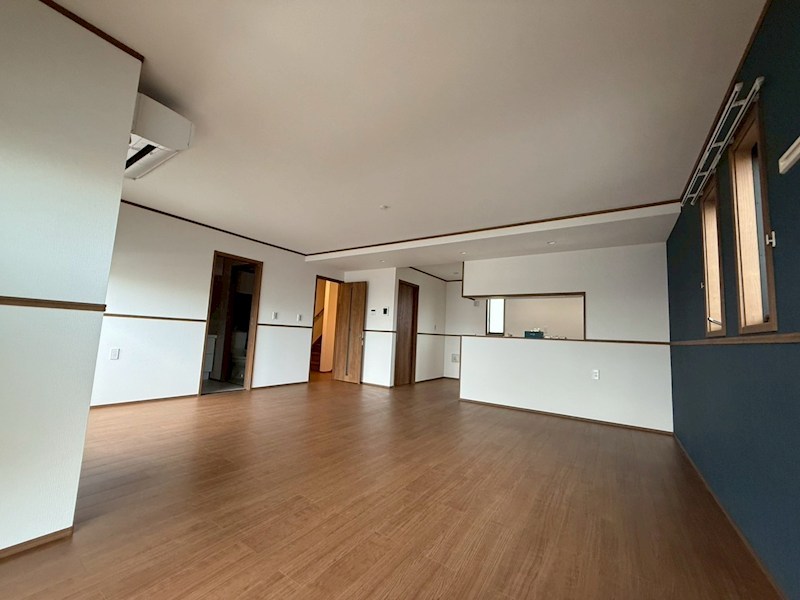 Ｌａ　ｃｏｌｌｉｎａ壱番館 リビング