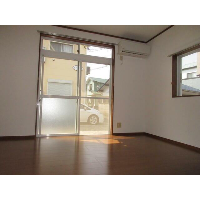 ハイツ宮﨑Ｃ棟 リビング