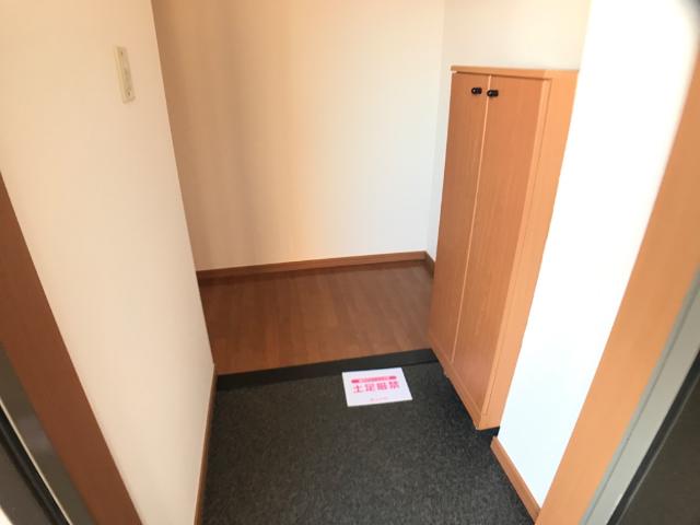 アヴァロン 玄関