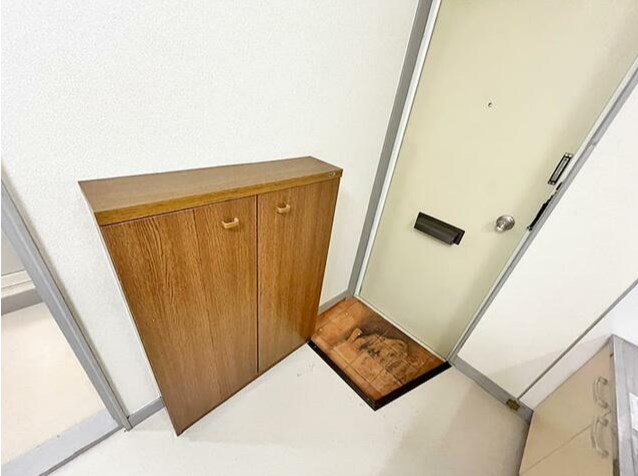 ハイブリッチ 玄関