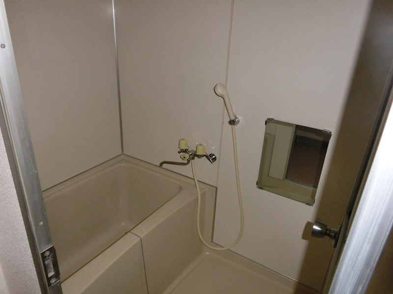 ハイブリッチ 風呂画像