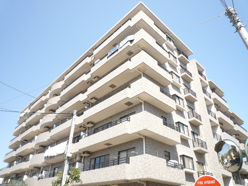 アトラクトマンショントムロ 302号室 外観