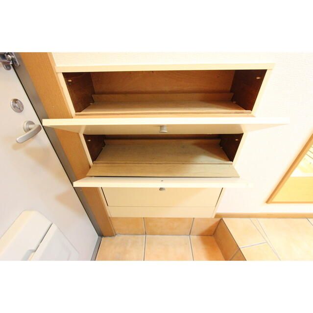 ピュア湘南 玄関