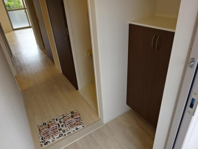 リバティ 玄関