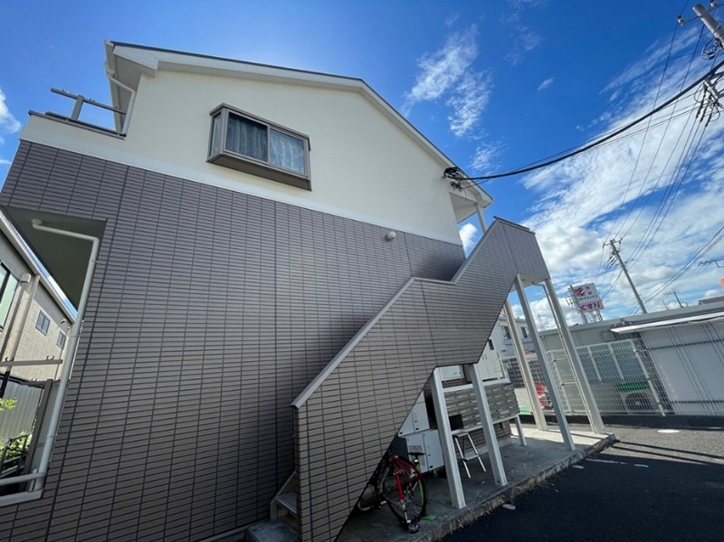 ＲｅＤＥＡＬ横浜戸塚 外観