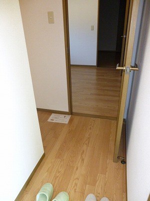エミネンス弍番館 玄関