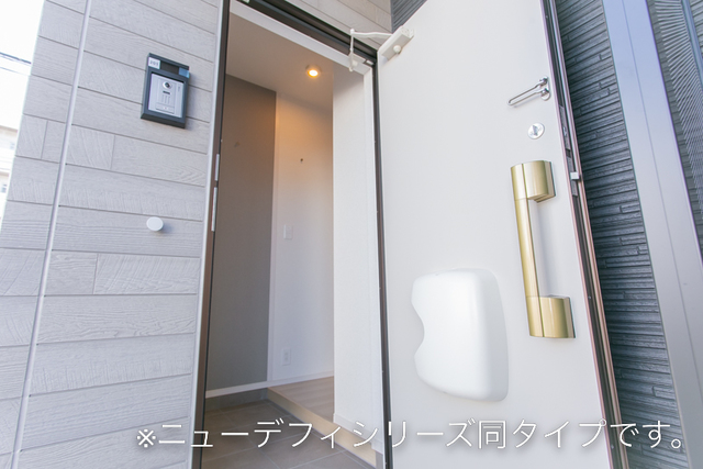 オリーブＳＴ 玄関