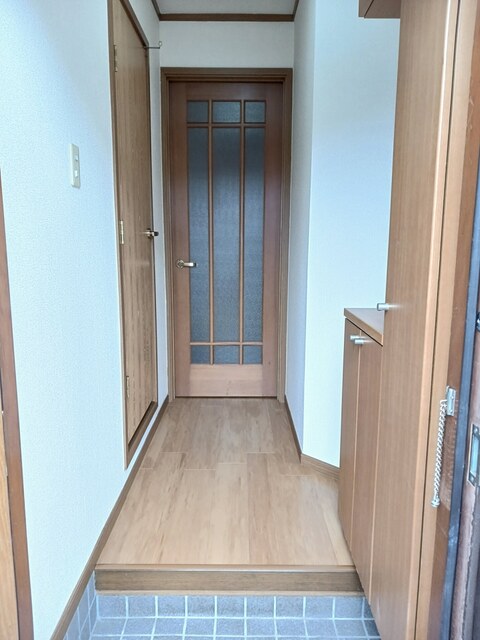 サニーヒルズ 玄関