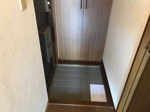 シュロス茅ヶ崎ウエスト 玄関