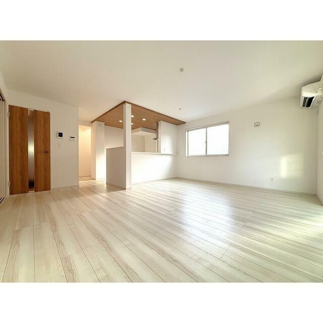 ４１６９平塚市南原５期２棟２号棟 リビング