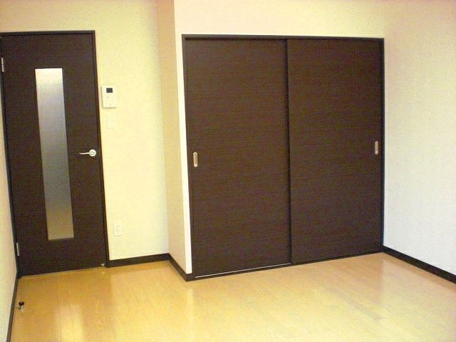 レオネクストソワ　メゾンⅣ ベッドルーム