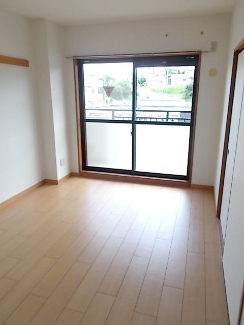 エステートピア小田原 リビング