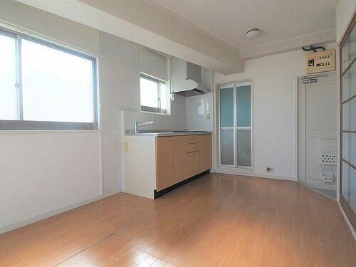 江ノ島シーサイドマンション リビング