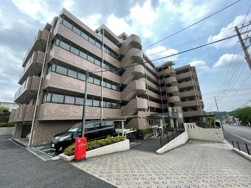 藤セルシオ 404号室 外観