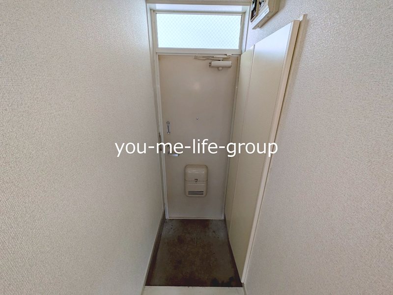 西湘ハイツ 玄関