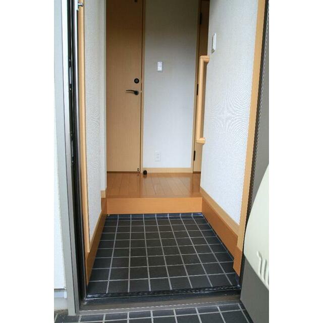 ブルーノガーデン 玄関