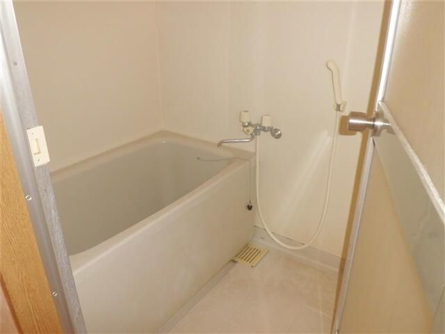 ヴァンベールS 風呂画像