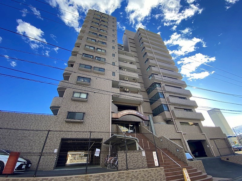 ライオンズマンション平塚宝町 4F号室 外観