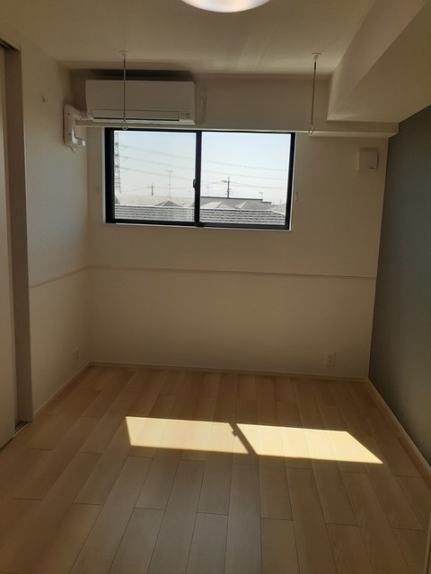 レ　セイバリー その他1
