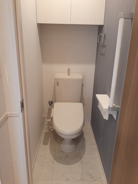 レ　セイバリー その他4