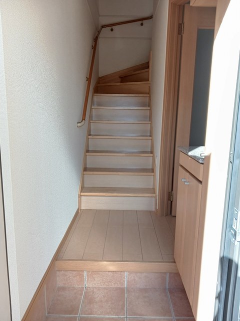 プランタンＫ２ 玄関