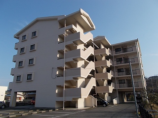 エステートピア小田原 204号室 外観