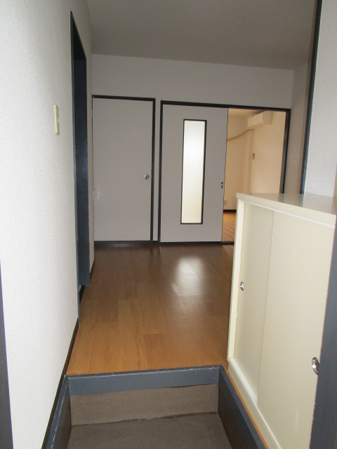 アクティブ上野 玄関