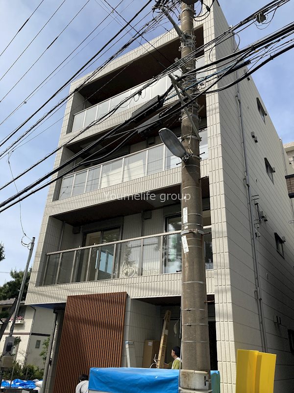 ＡＲＴＯＲＹＳ 201号室 外観