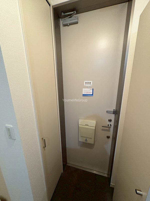 ソレイユ鵠沼 玄関