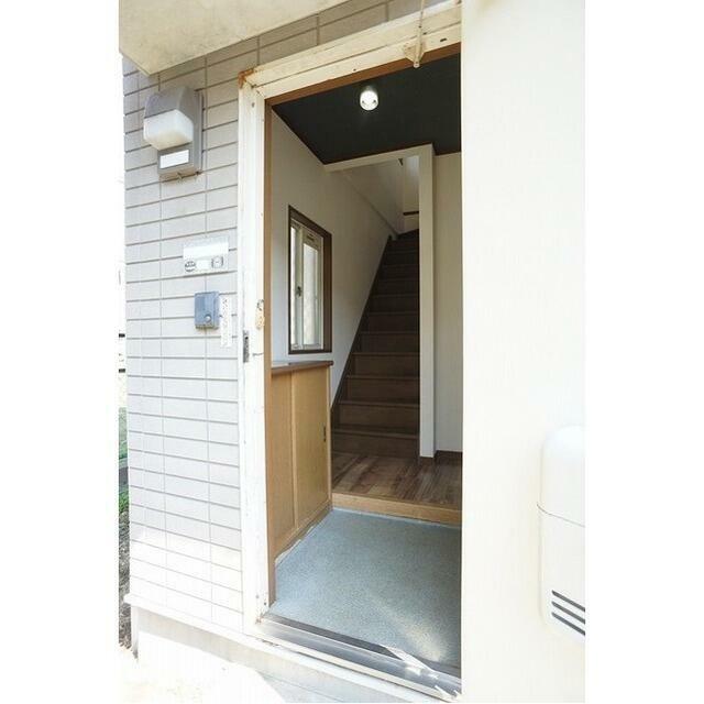 笛田メゾン 玄関