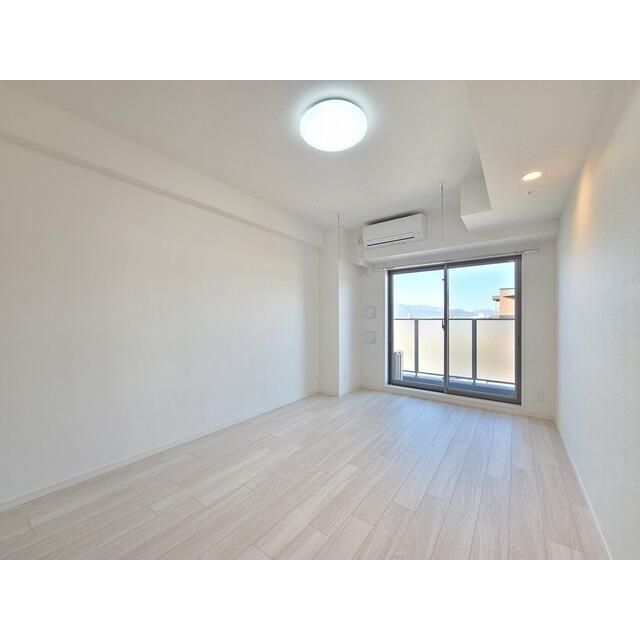 ＬＩＭＥ　ＲＥＳＩＤＥＮＣＥ　ＨＩＲＡＴＳＵＫＡ　ＷＥＳＴ リビング
