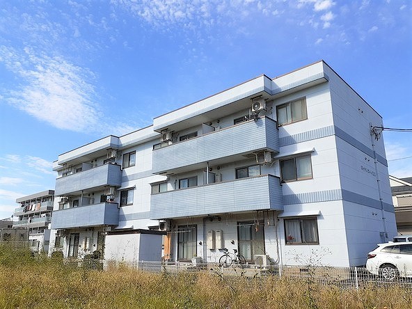 ロイヤルコート湘南 303号室 外観