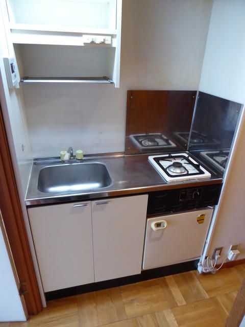 ステアーズアパートメント キッチン