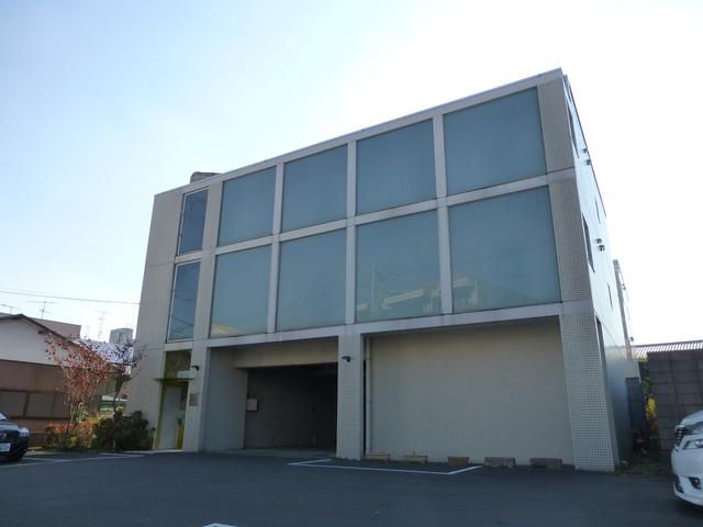 ステアーズアパートメント エントランス