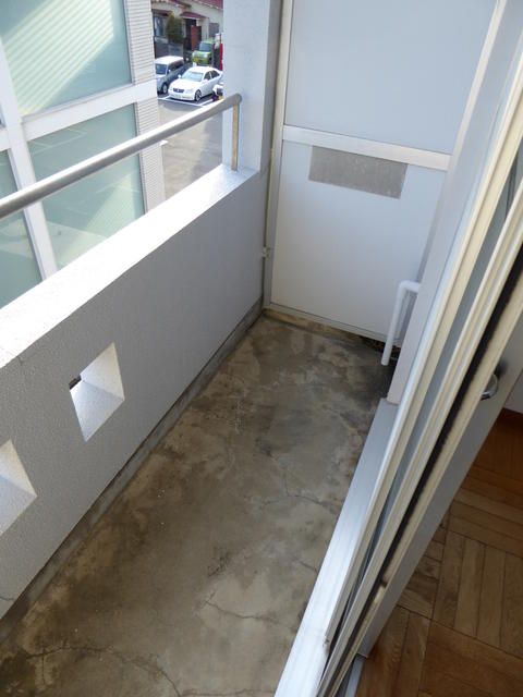 ステアーズアパートメント ベランダ