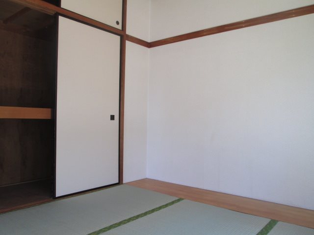 コスモAoi No.3 ベッドルーム