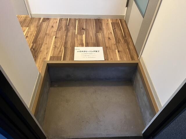 カトル鎌倉台 玄関