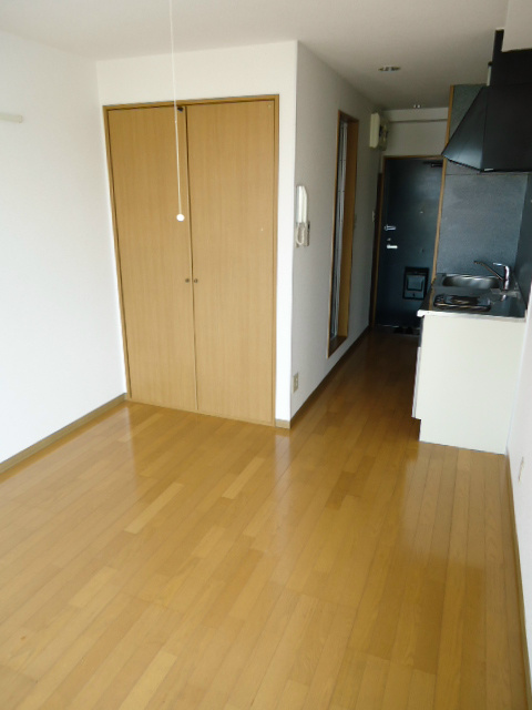 湘南台三光ビル ベッドルーム