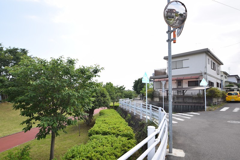 鶴巻南戸建 その他外観1