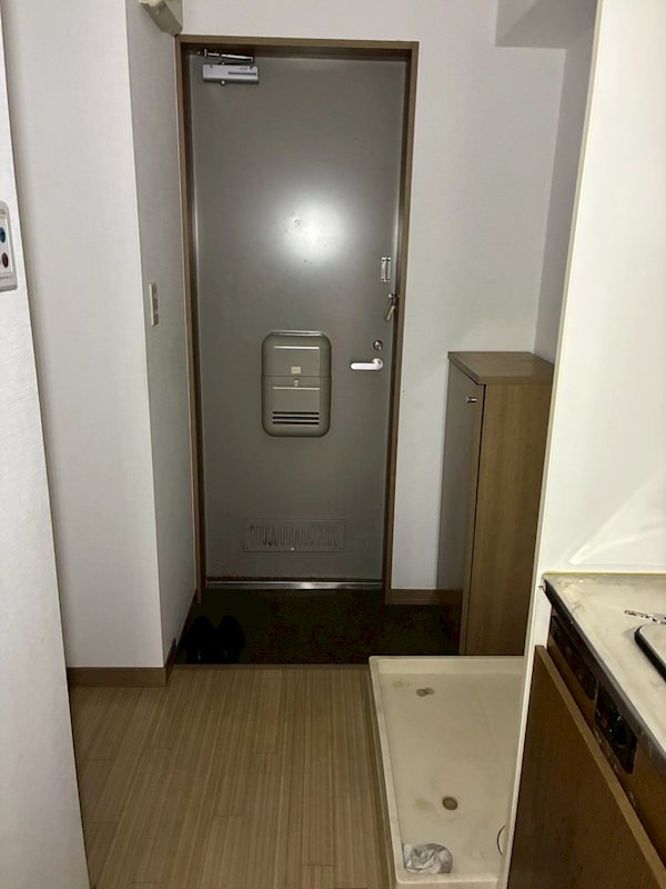 パレロワイヤル善行 玄関