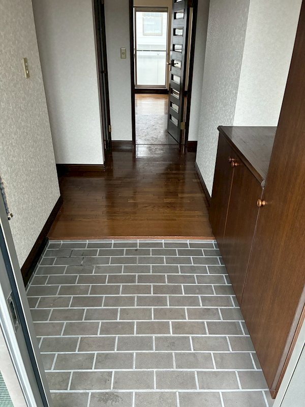 パレロワイヤル善行 玄関