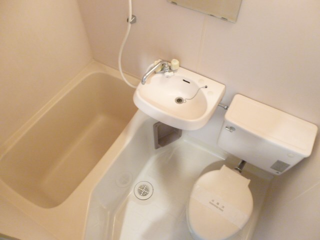 ドルフ伊勢原No.2 風呂画像