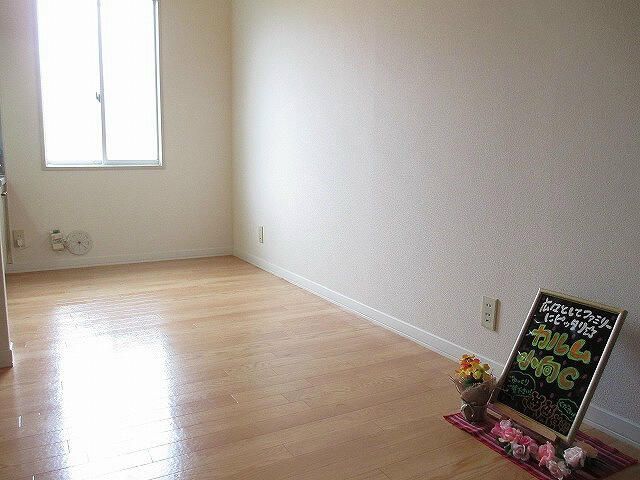 カルム小向Ｃ ベッドルーム