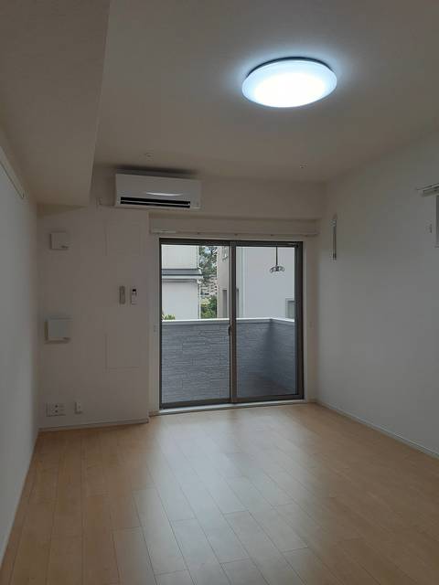 プレミール上町屋 リビング