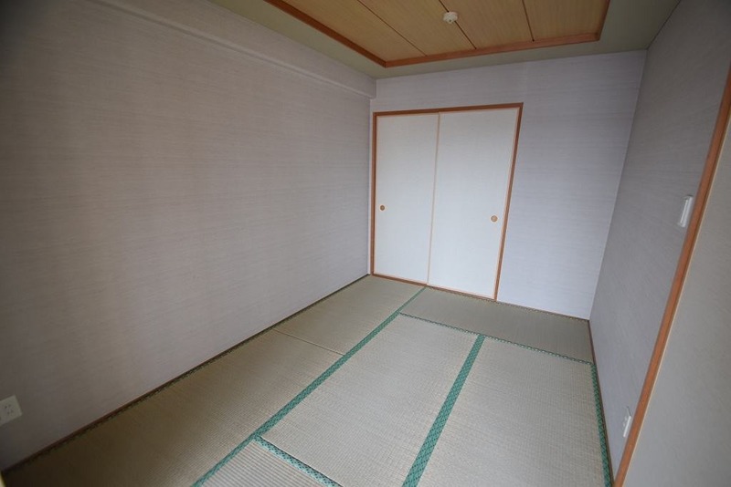 サーパス本厚木 ベッドルーム
