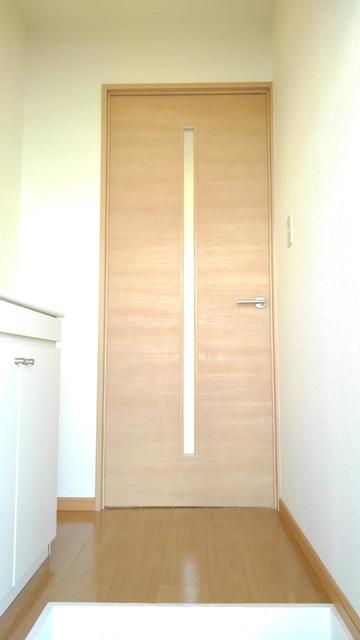 ニューシティハイツＡＯＫＩ 玄関