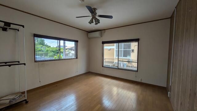 鳶尾５丁目ガレージ付き戸建 ベッドルーム