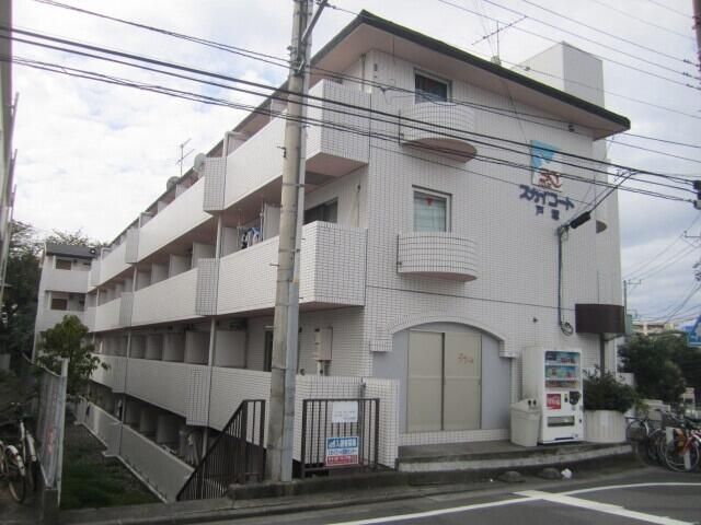 スカイコート戸塚 301号室 外観