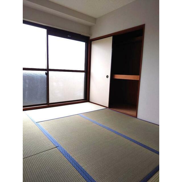 杉浦ビル ベッドルーム
